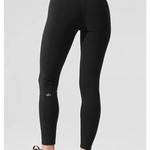 ALO Yoga Classic Black Leggings